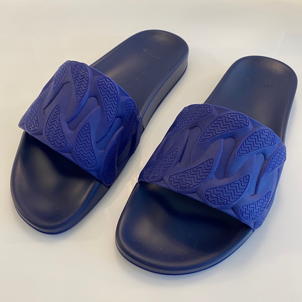 NEVER WORN Men’s Versace Chain Reaction Slides